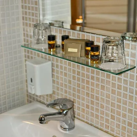 Rentrooms 3*