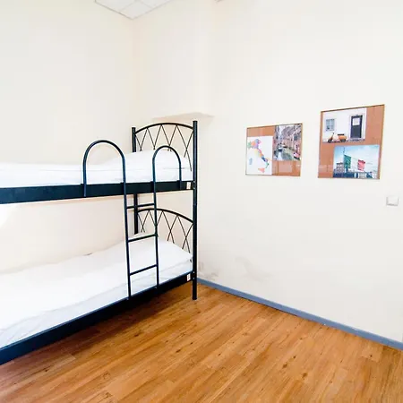 Rentrooms Guest house