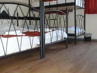 塞萨洛尼基出租旅馆 3*
