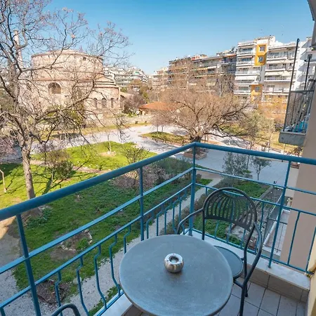 بيت ضيافة رينتروومز ثيسالونيكي