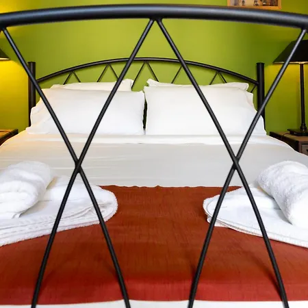 بيت ضيافة رينتروومز ثيسالونيكي