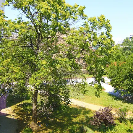 رينتروومز ثيسالونيكي 3* سالونيك