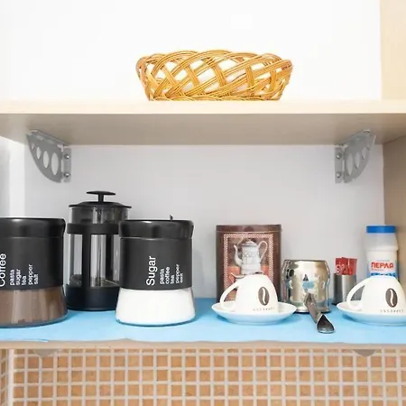 بيت ضيافة رينتروومز ثيسالونيكي 3*