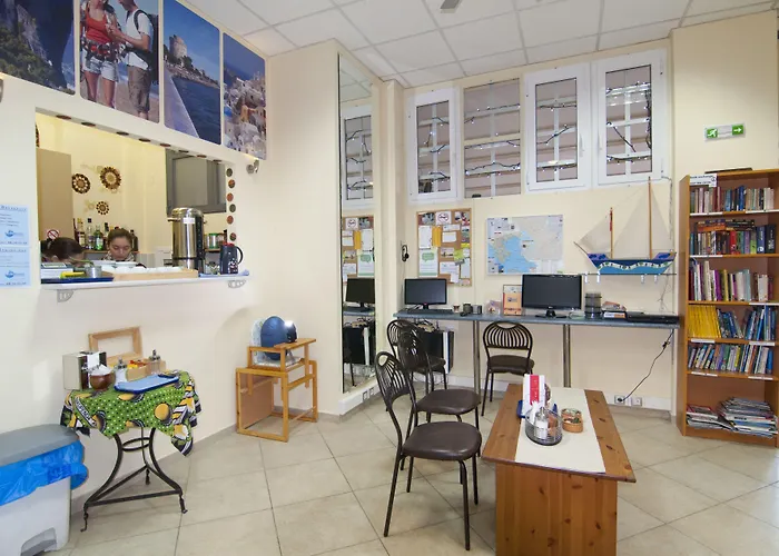 Rentrooms Pensionat 3*